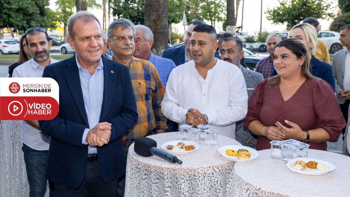 BAŞKAN SEÇER,  MERSİN’DE YAŞAYAN HATAYLI DEPREMZEDELERİN DAYANIŞMA GÜNÜ ETKİNLİĞİ’NE KATILDI 