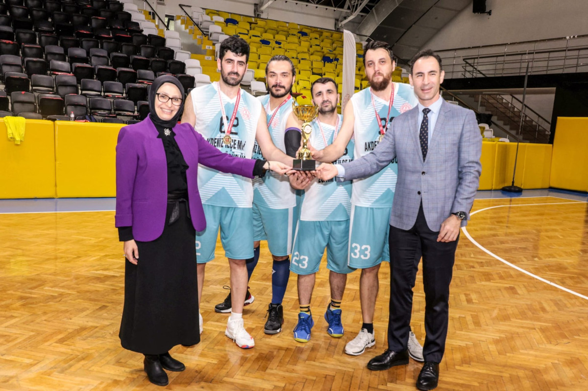 FAZİLET DURMUŞ, 3x3 ERKEK BASKETBOL TURNUVASI MÜSABAKALARINA KATILDI