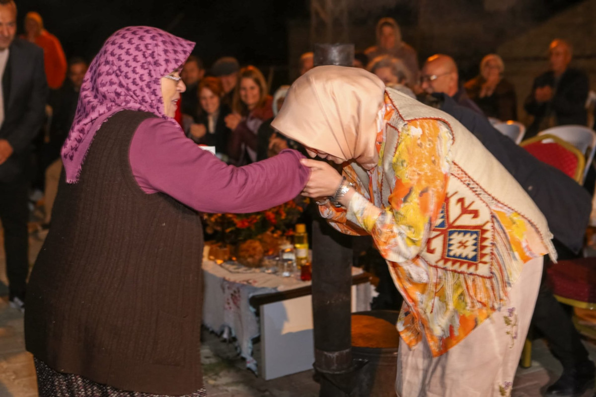 KÜLTÜRÜN İZİNDE MERSİN PROJESİYLE MUT’TA GEÇMİŞE YOLCULUK YAPILDI