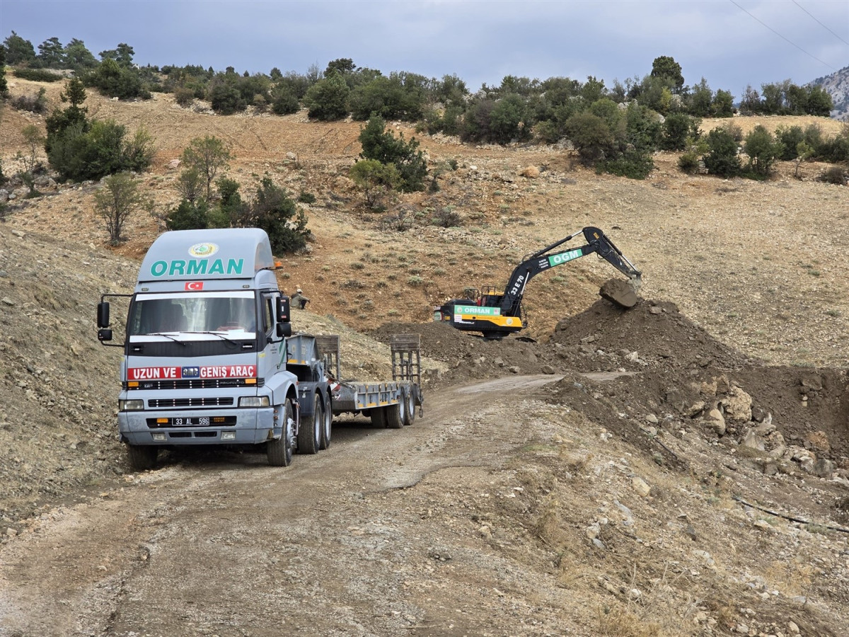 SELDE KAPANAN YOLLAR ULAŞIMA AÇILDI